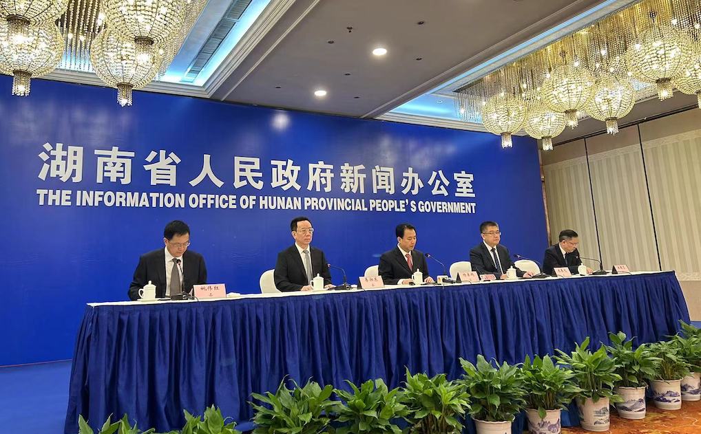 新闻发布会现场。刘汕摄