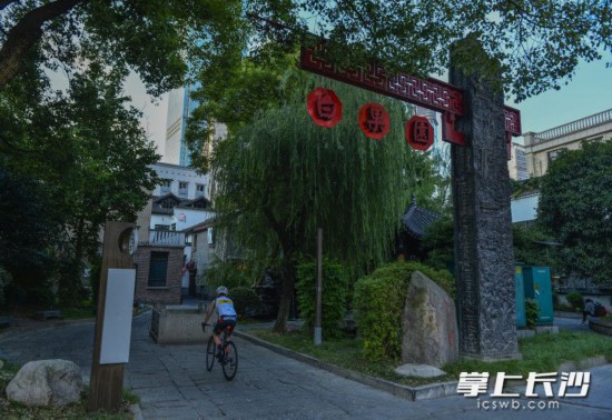 ɳıСƷΪɢĺõطɳȫý  