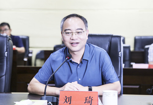 我市与岳阳市交建投签订战略合作协议