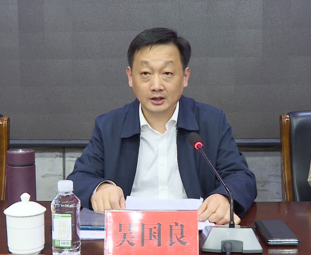 政协004_副本.jpg 政协004_副本.jpg