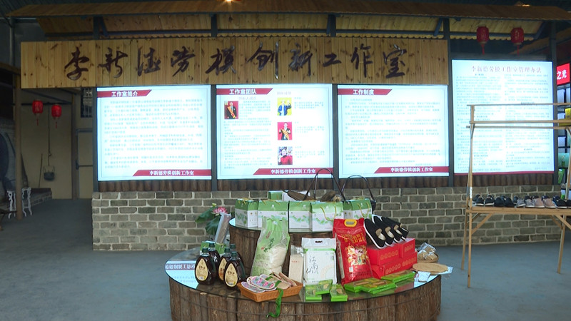 �����׸�ũҵ��ģ���¹�������ʽ����